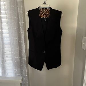 WHBM Sleeveless blazer black